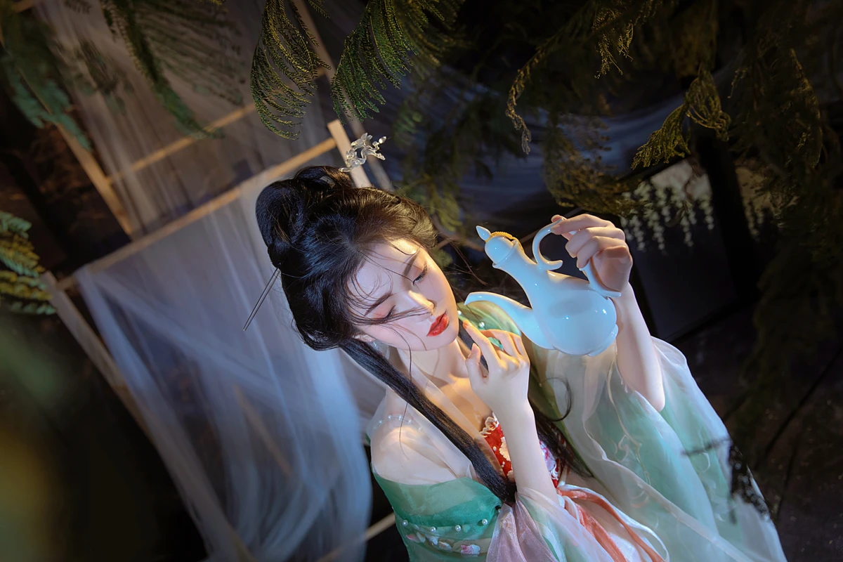 [艺图语] 2023.03.09 Vol.3035 庭芜绿 胖琦#[31P]-4