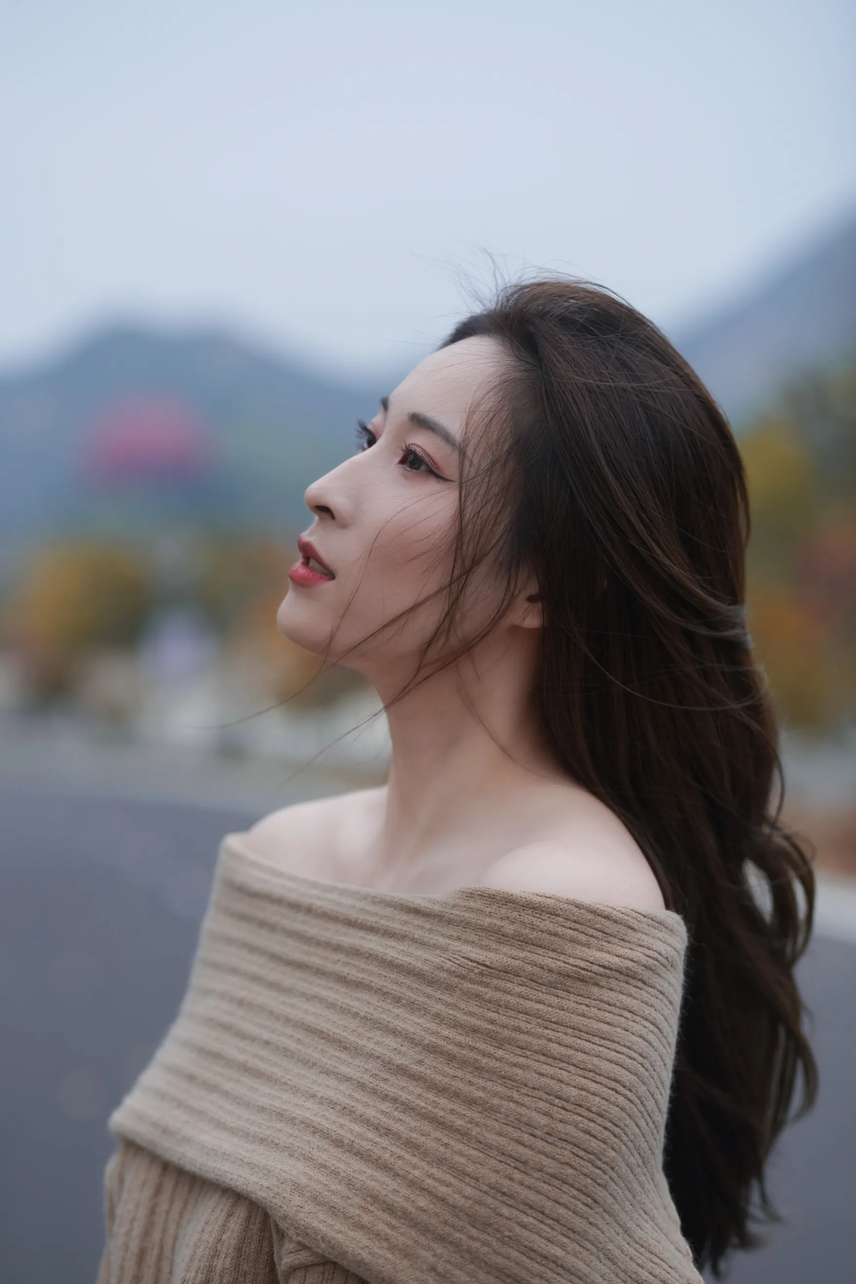 [艺图语] 2022.12.10 Vol.2646 – 叶落知秋 阿音#[26P]-2