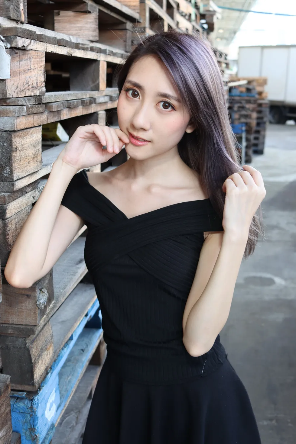 [爱美足] NO.140 Elaine Chung 连衣裙丝袜凉高美腿 街拍#[73P]-4