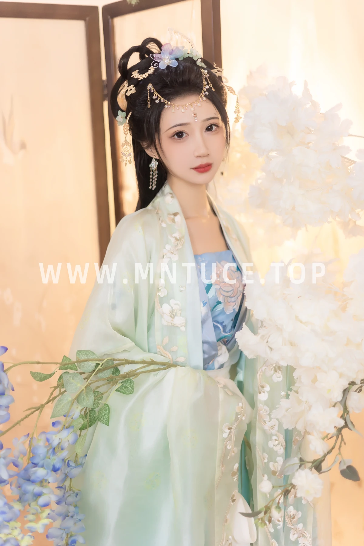 [艺图语] 2023.01.13 Vol.2907 梨花落 -绮罗生的小苏苏-#[26P]-1