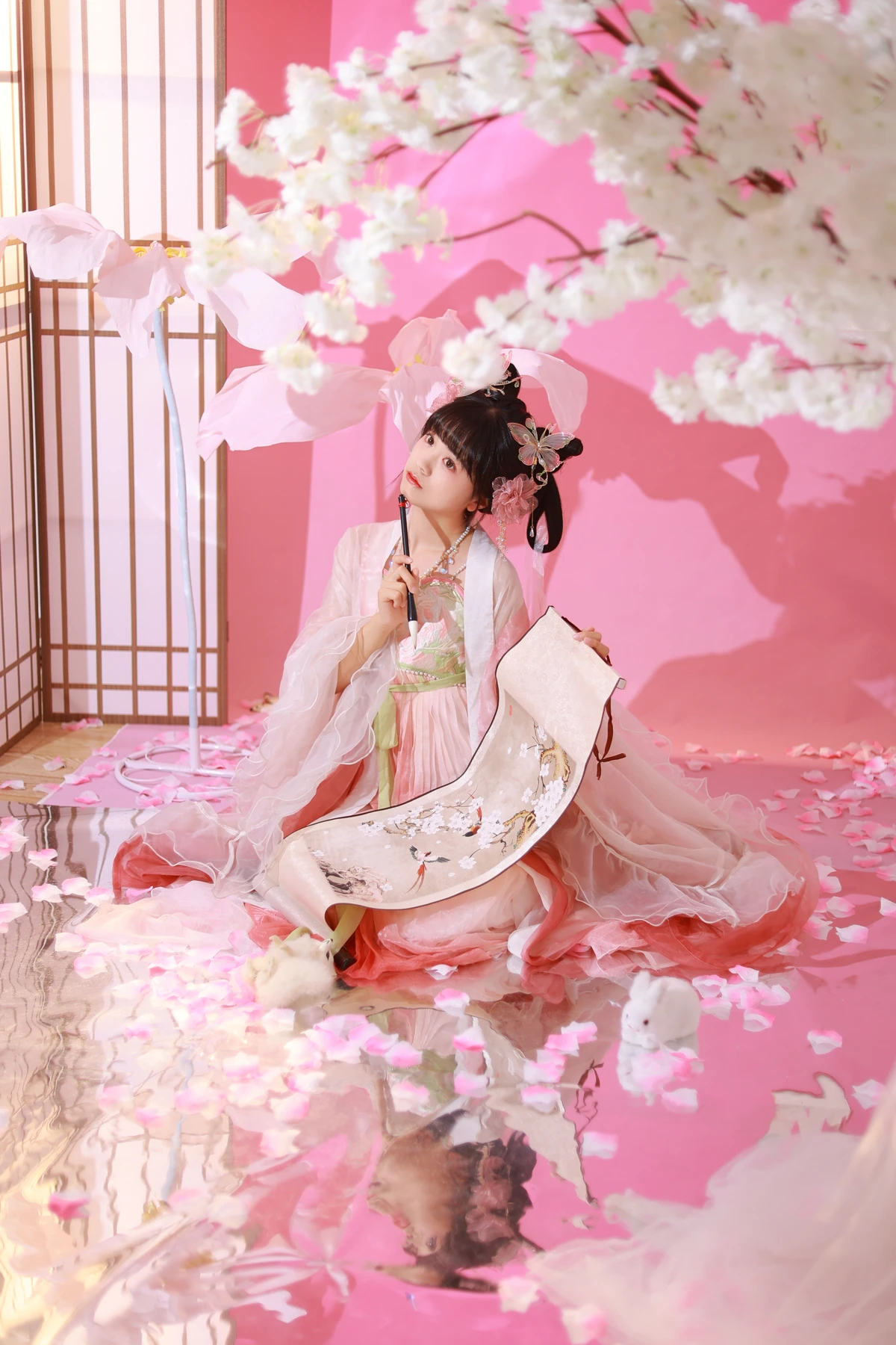 [艺图语] 2023.05.20 Vol.3052 – 小花仙 一只暖暖#[34P]-8