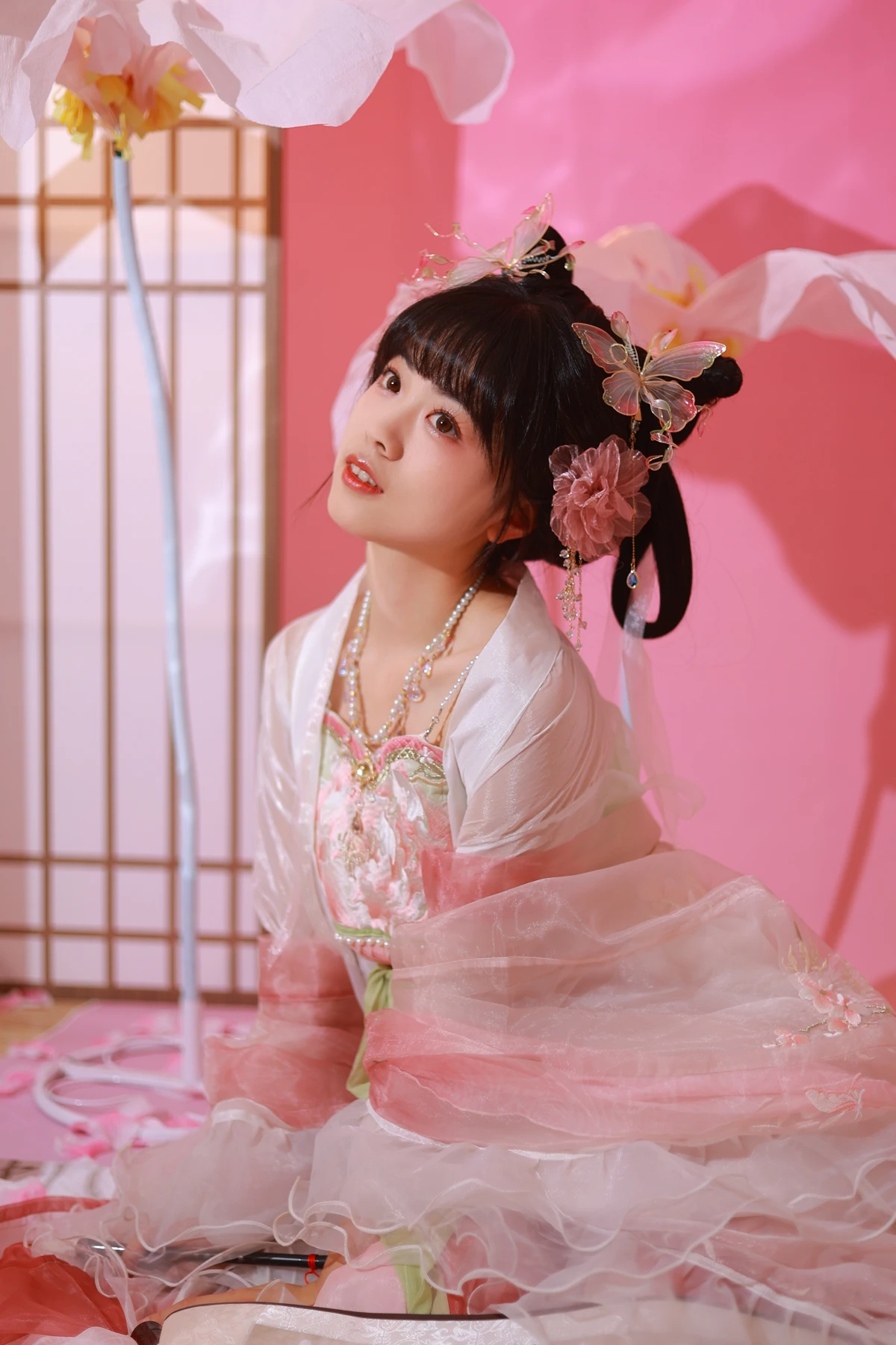 [艺图语] 2023.05.20 Vol.3052 – 小花仙 一只暖暖#[34P]-1