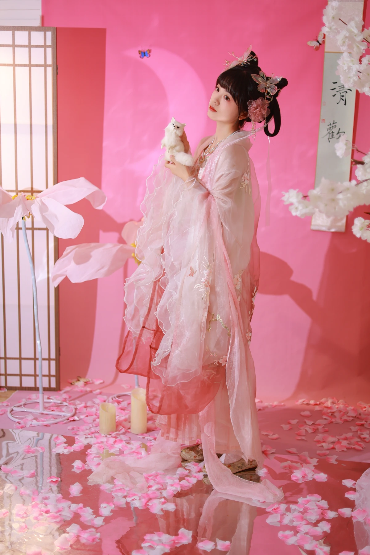 [艺图语] 2023.05.20 Vol.3052 – 小花仙 一只暖暖#[34P]-3