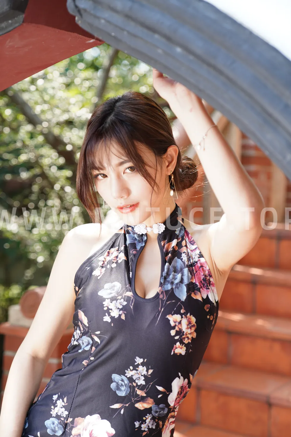 [爱美足] NO.104 陈葳 蓝花短旗袍高跟美腿 街拍#[117P]-10