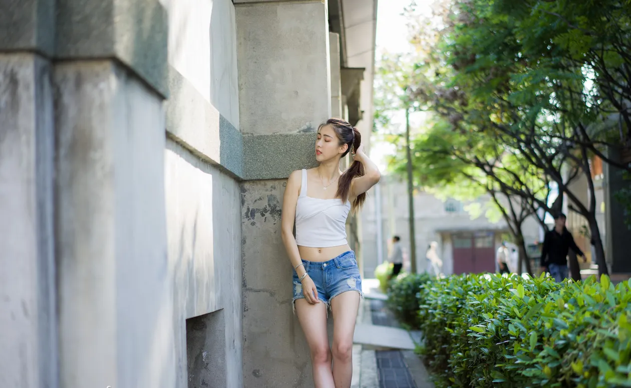[爱美足] NO.186 金允乔 露肚牛仔短裤凉高美腿 街拍#[47P]-8