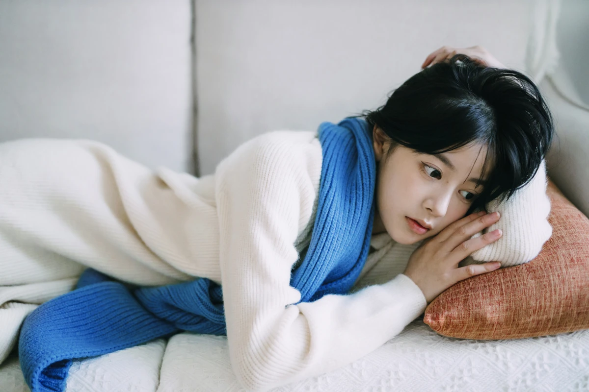 [艺图语] 2023.02.01 Vol.2940 独处的房间 安琪儿#[40P]-10
