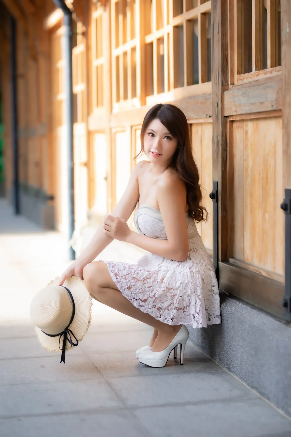 [爱美足] NO.183 张伦甄 露肩连衣裙丝袜高跟美腿 街拍#[36P]-7