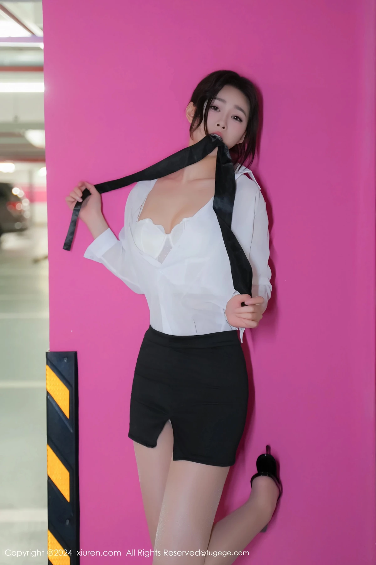 [秀人网] 2024.05.29 No.8613 软糖爱喝奶#[69P]-5
