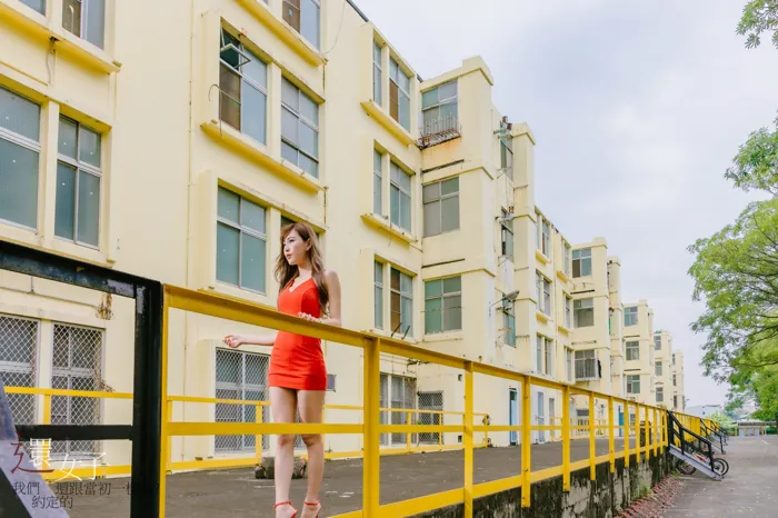 [爱美足] NO.047 艾比 紅連衣短裙 高跟美腿外拍 街拍#[106P]-6