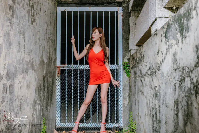[爱美足] NO.047 艾比 紅連衣短裙 高跟美腿外拍 街拍#[106P]-4