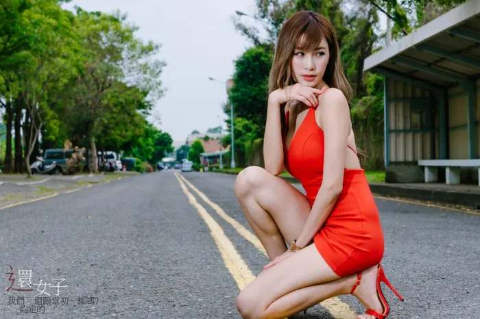 [爱美足] NO.047 艾比 紅連衣短裙 高跟美腿外拍 街拍#[106P]-2