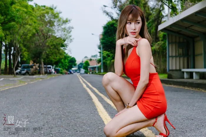 [爱美足] NO.047 艾比 紅連衣短裙 高跟美腿外拍 街拍#[106P]-3