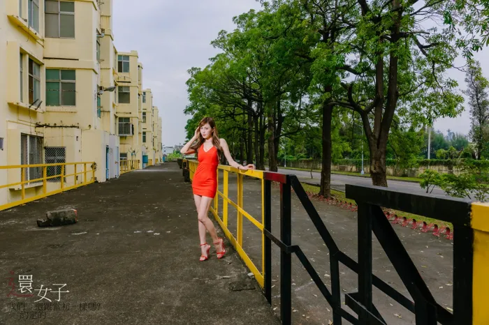 [爱美足] NO.047 艾比 紅連衣短裙 高跟美腿外拍 街拍#[106P]-2