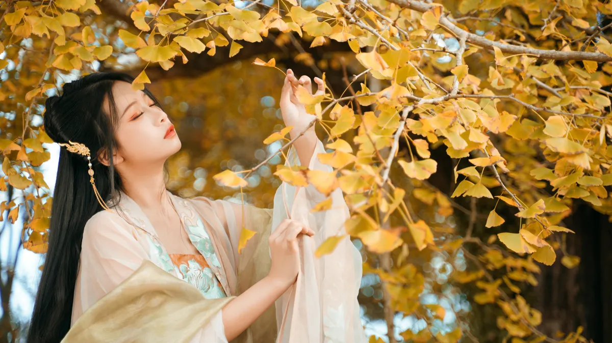 [艺图语] 2022.12.12 Vol.2664 – 银杏树下 旺旺小小舒#[39P]-8