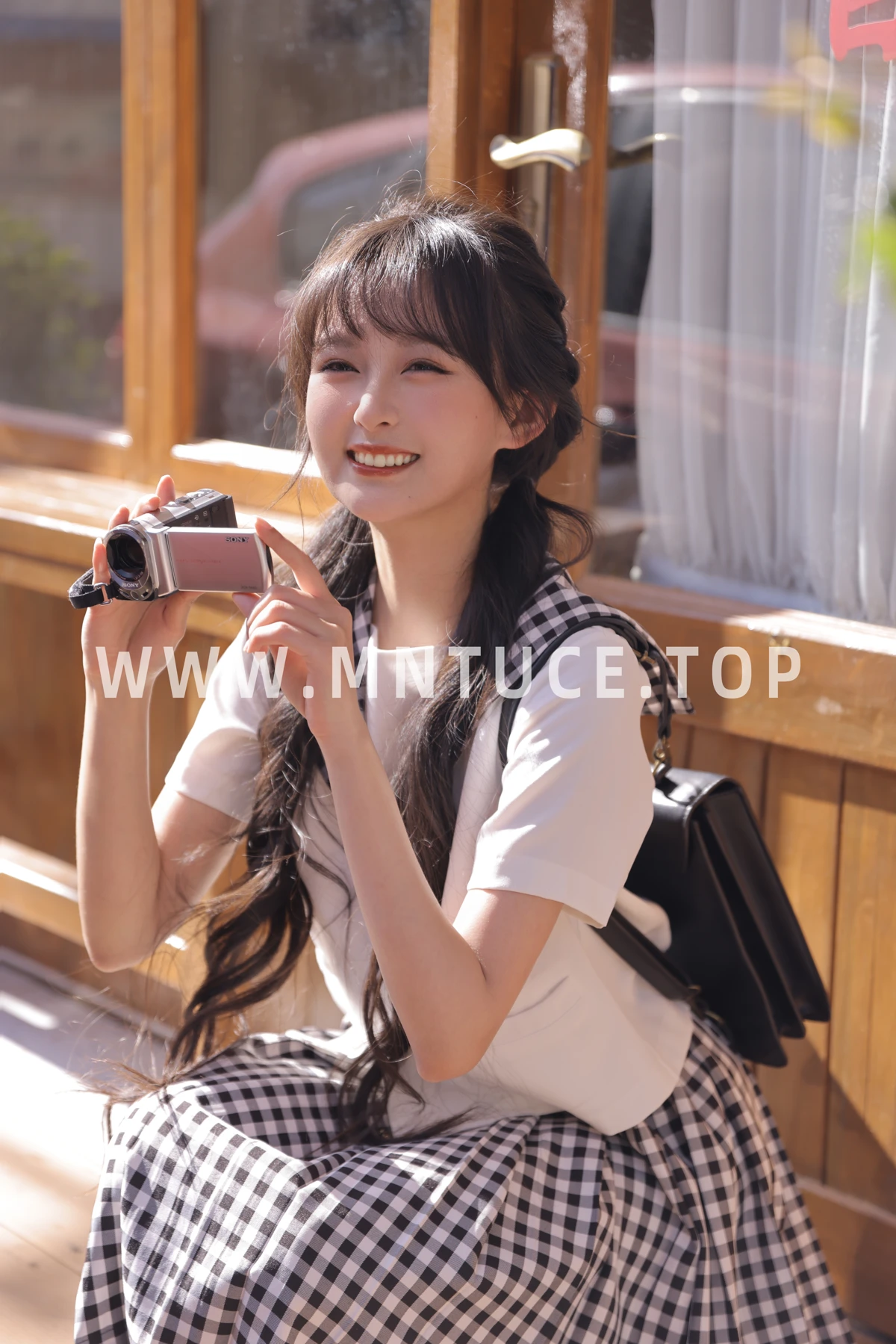 [艺图语] 2023.03.09 Vol.3030 大理时光 一条懒虫#[22P]-10