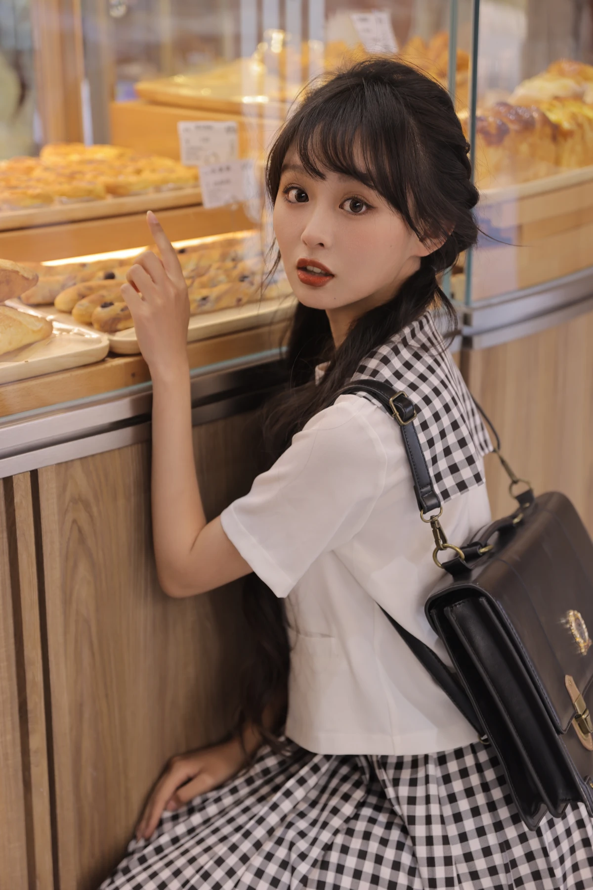 [艺图语] 2023.03.09 Vol.3030 大理时光 一条懒虫#[22P]-6