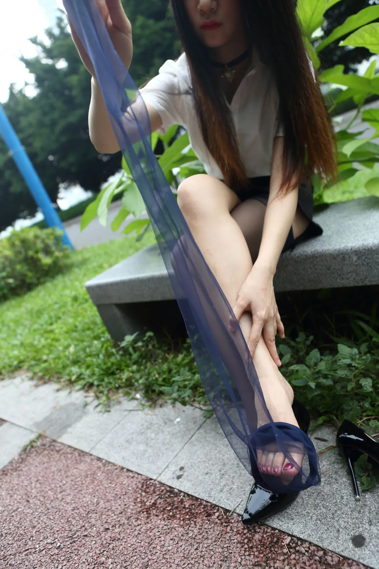 [爱美足] NO.083 柒柒的复古深蓝色长筒丝袜 街拍#[94P]-1