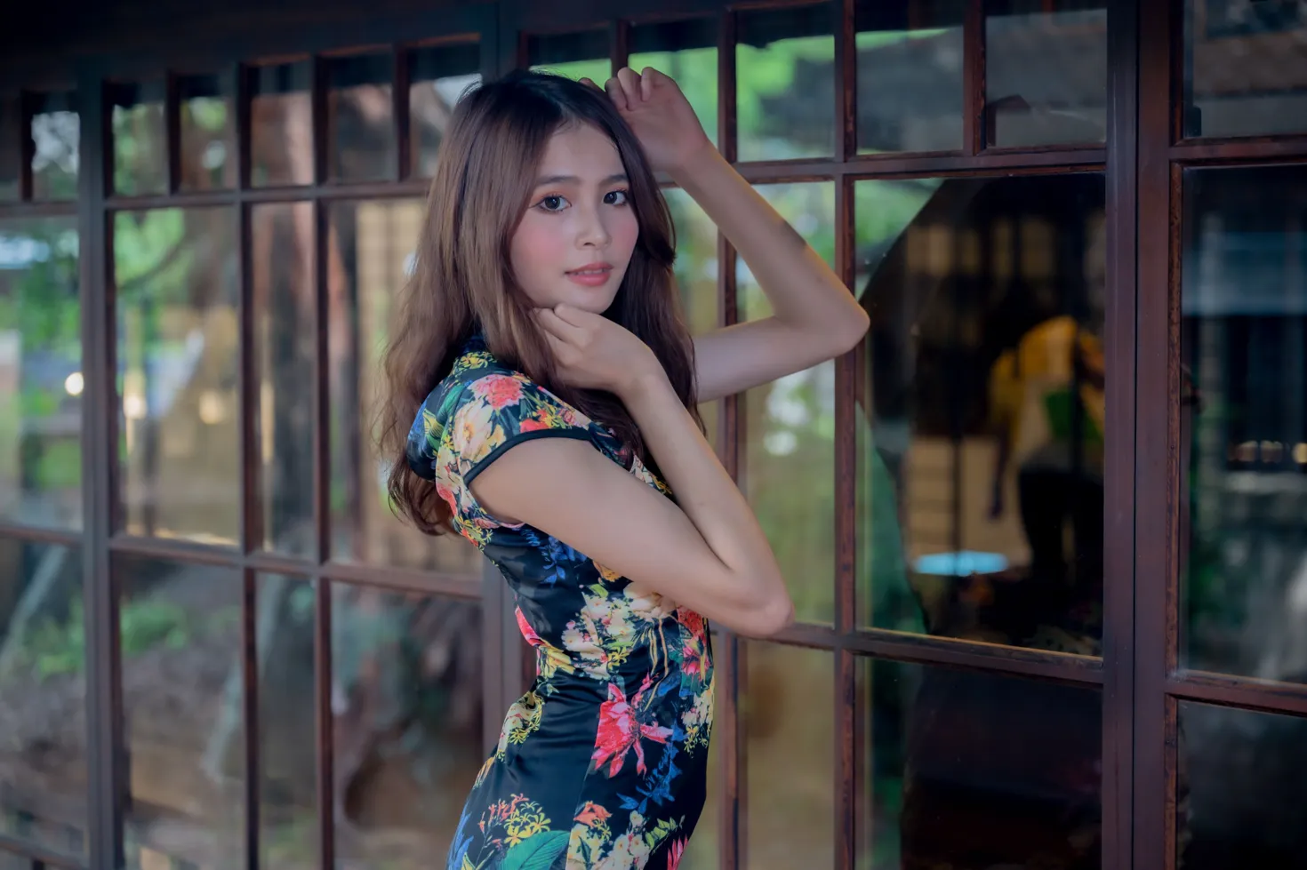 [爱美足] NO.202 何佳欣 黑花短旗袍丝袜高跟美腿 街拍#[97P]-2