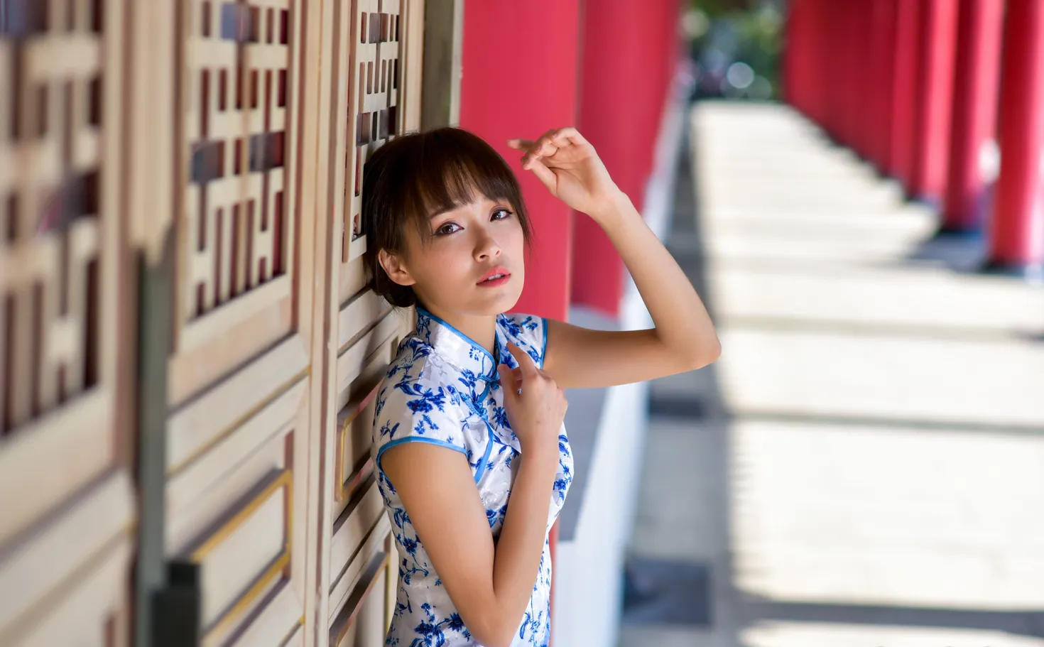 [爱美足] NO.189 繆婉瑜 碎花短旗袍高跟美腿 街拍#[68P]-9