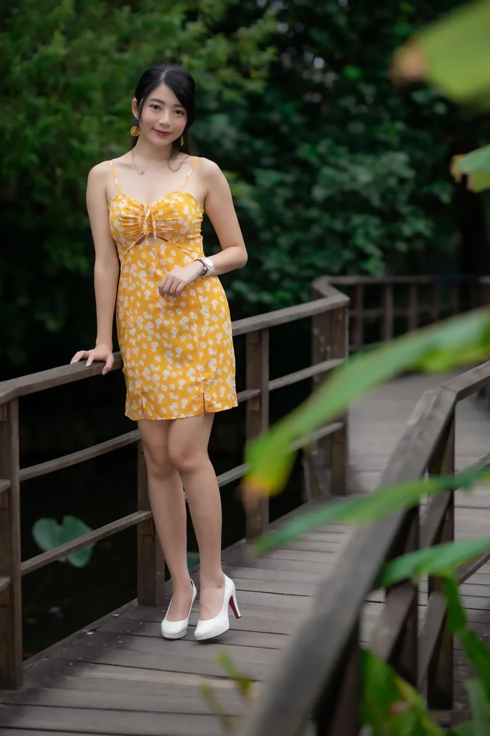 [爱美足] NO.170 湘芹 吊带连衣裙高跟美腿 街拍#[48P]-2