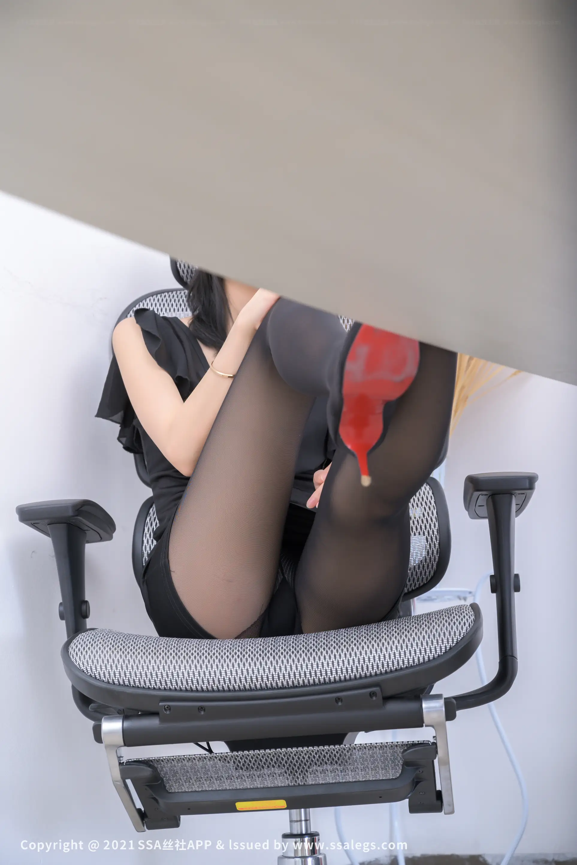 [爱美足] NO.780 模特晶晶的黑色丝袜(上) 丝社#[129P]-9