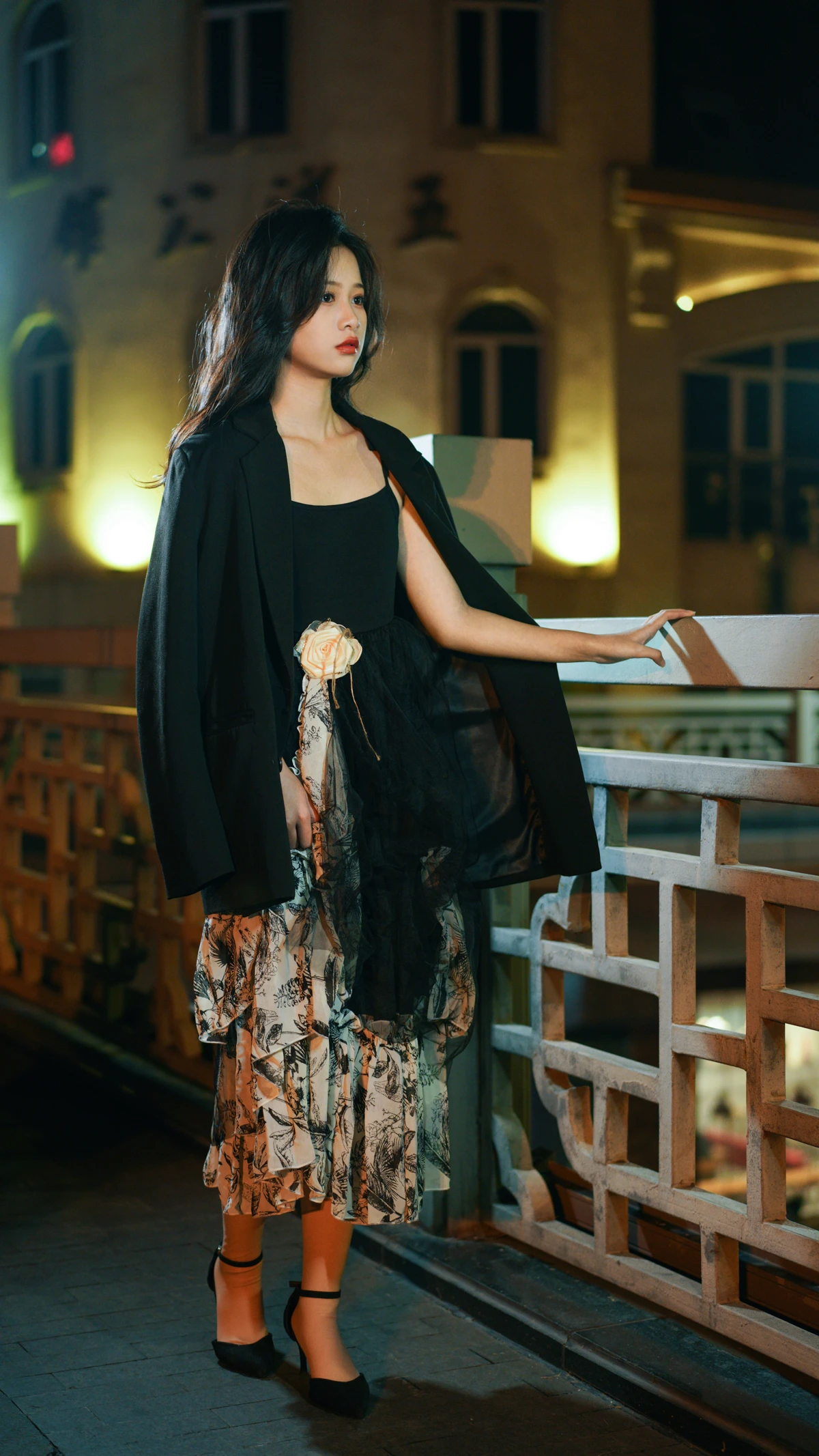 [艺图语] 2022.12.24 Vol.2748 – 夜巷 旺旺小小舒#[22P]-6