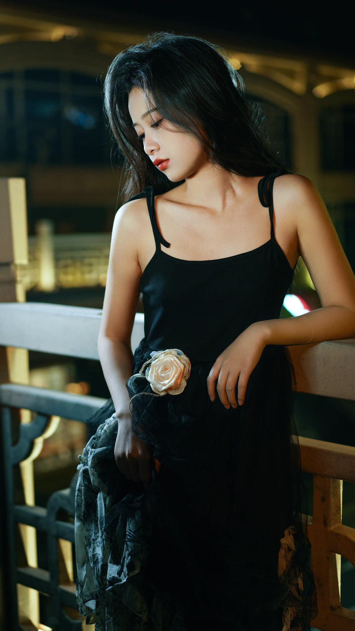 [艺图语] 2022.12.24 Vol.2748 – 夜巷 旺旺小小舒#[22P]-9