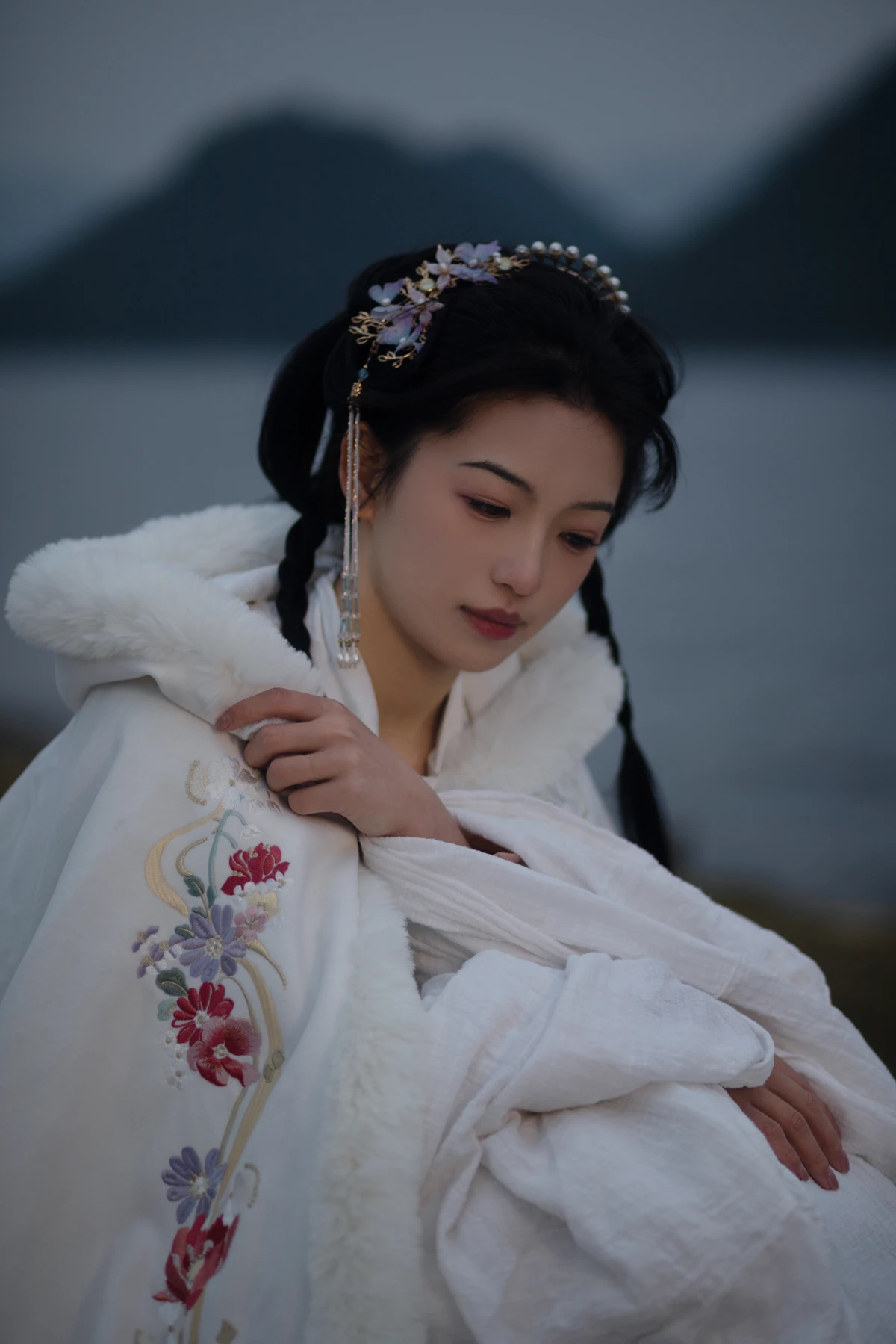 [艺图语] 2023.01.15 Vol.2919 寒衣 一口蛋糕#[27P]-2
