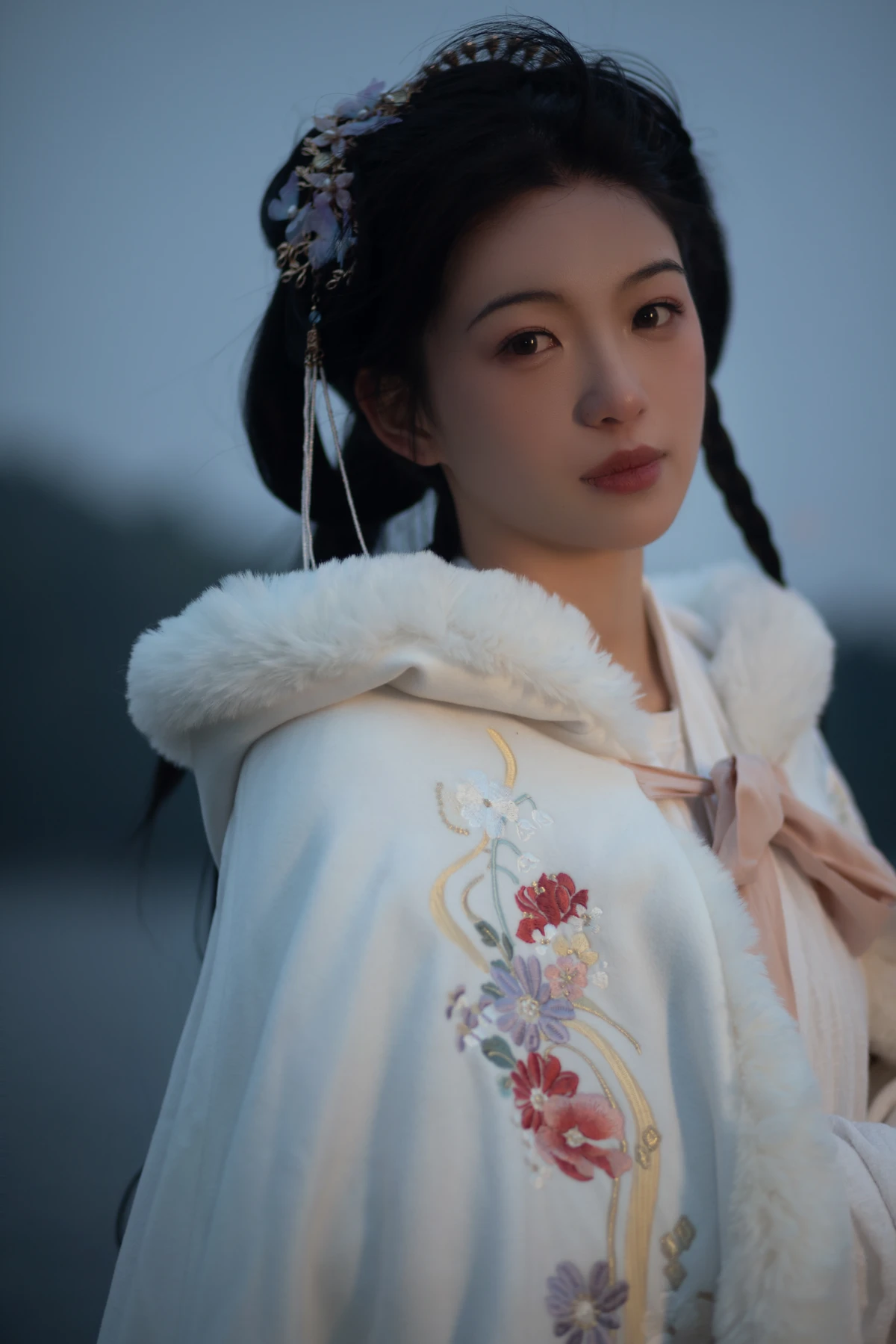 [艺图语] 2023.01.15 Vol.2919 寒衣 一口蛋糕#[27P]-3
