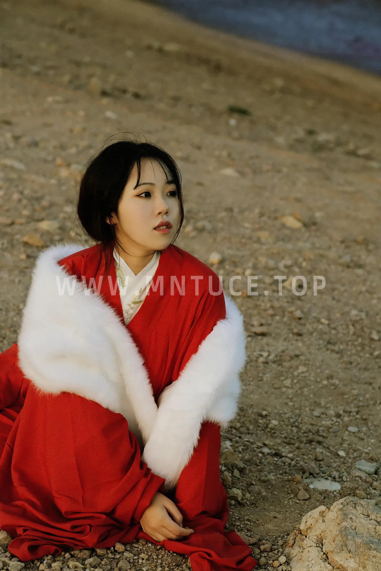 [艺图语] 2022.12.04 Vol.2598 – 忘川 会下雪的小仙女#[25P]-7