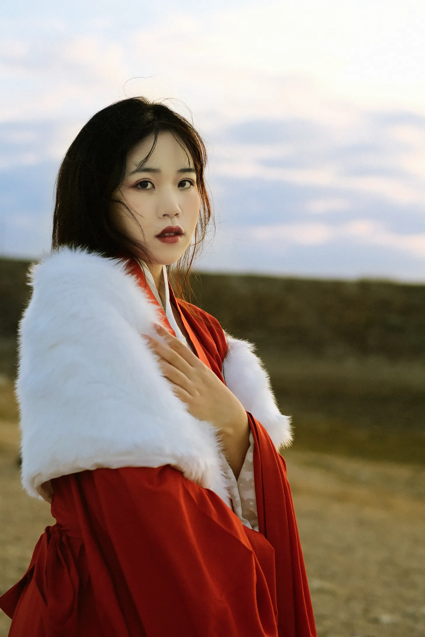 [艺图语] 2022.12.04 Vol.2598 – 忘川 会下雪的小仙女#[25P]-2