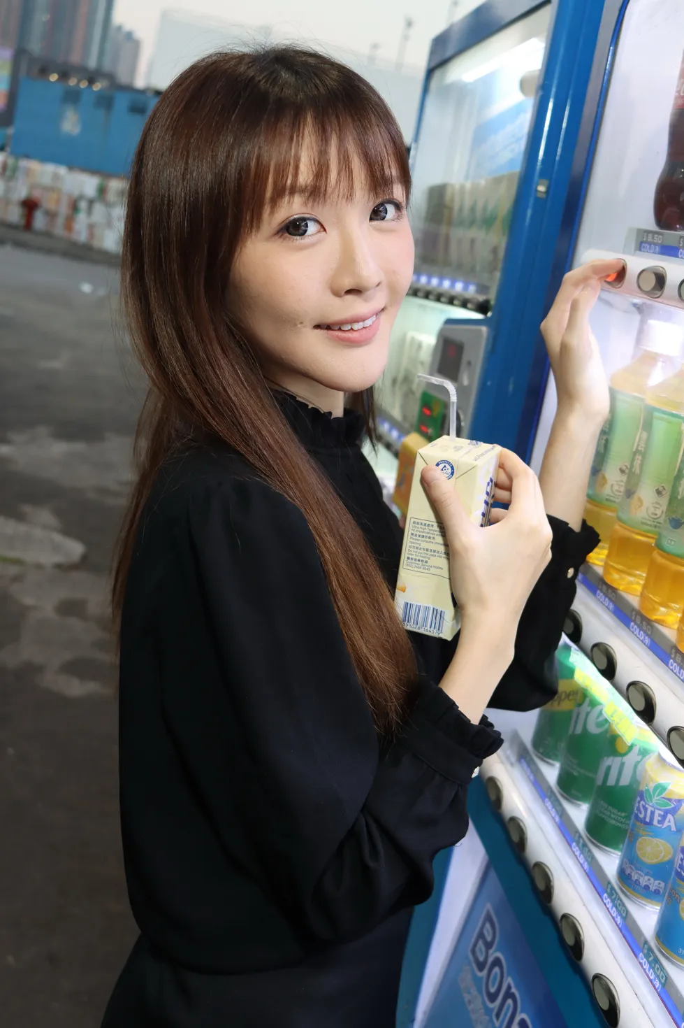 [爱美足] NO.161 Kiki 短裙丝袜美腿 街拍#[95P]-1