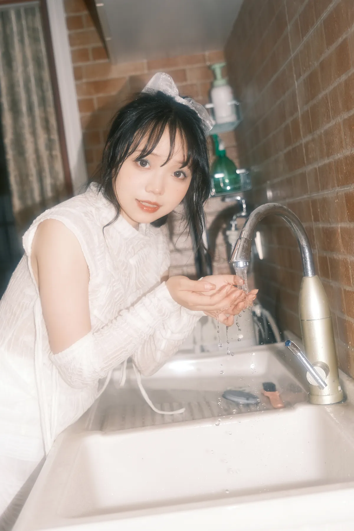 [艺图语] 2022.12.13 Vol.2672 – 心が動く100% 贝贝bu睡觉#[25P]-9