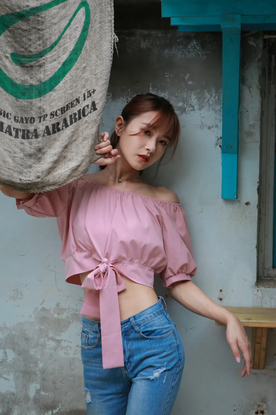 [爱美足] NO.103 郭思敏 唯美牛仔裤高跟 街拍#[48P]-1