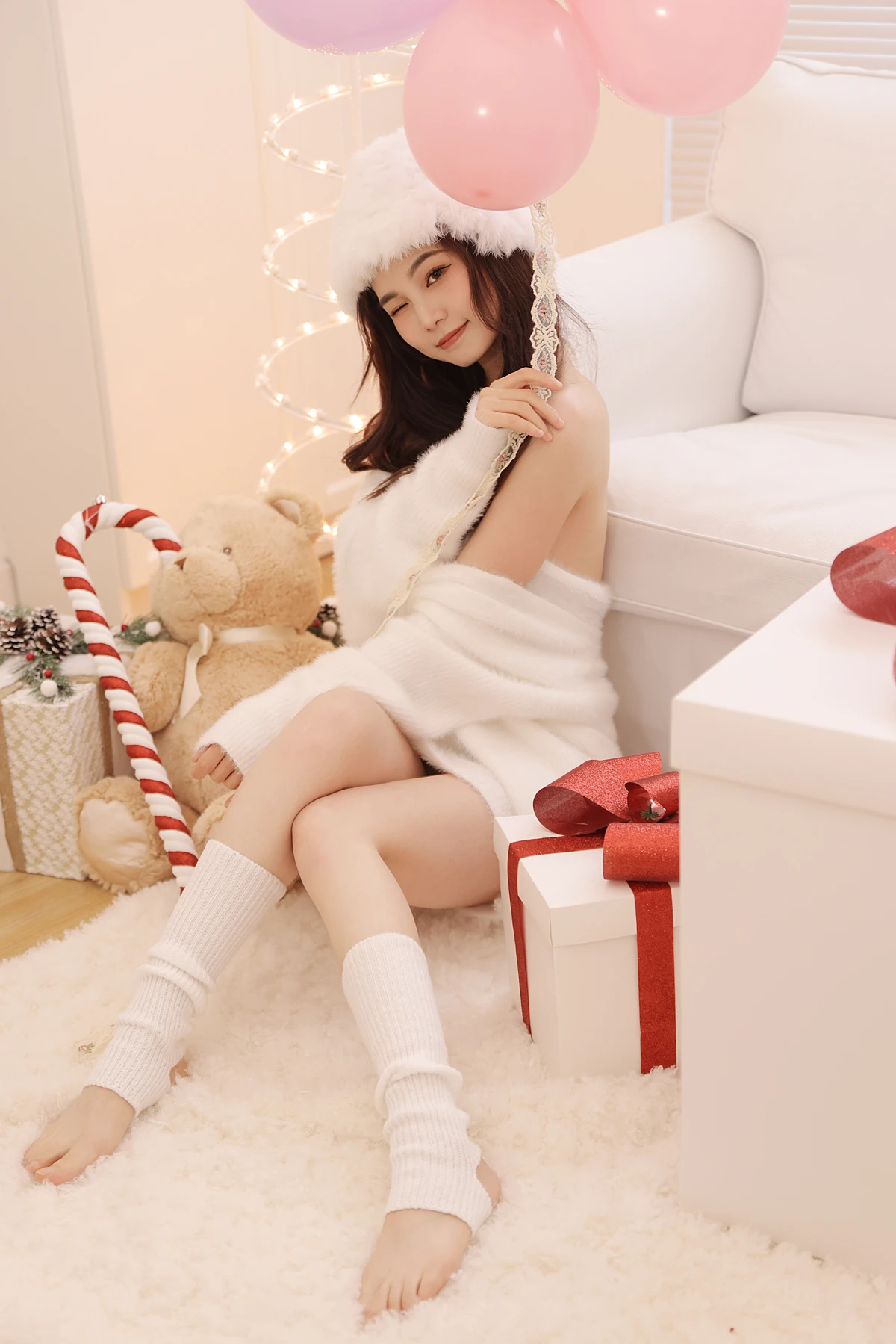 [艺图语] 2022.12.25 Vol.2755 – 圣诞 Juuuudy兒#[23P]-9