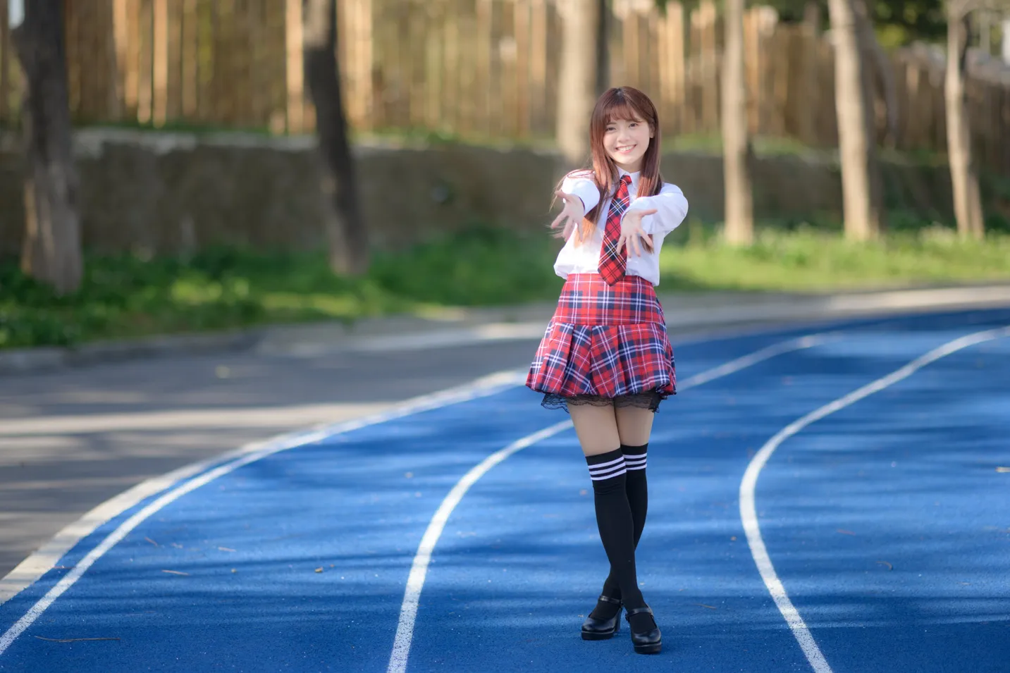 [爱美足] NO.233 学生制服高跟 街拍#[105P]-5