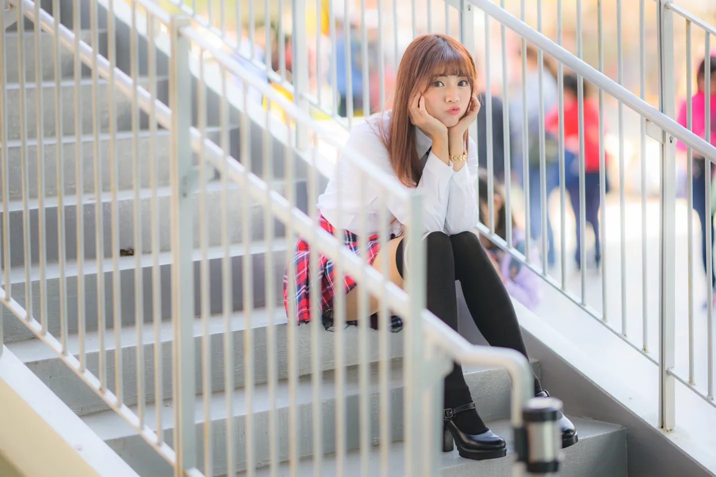 [爱美足] NO.233 学生制服高跟 街拍#[105P]-1