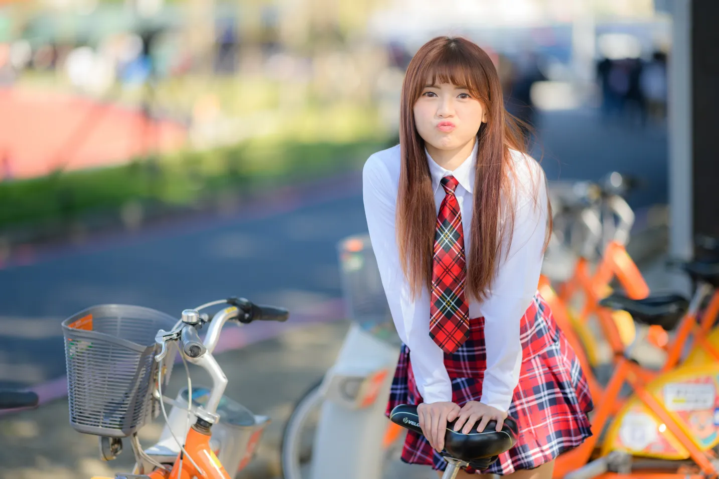 [爱美足] NO.233 学生制服高跟 街拍#[105P]-6