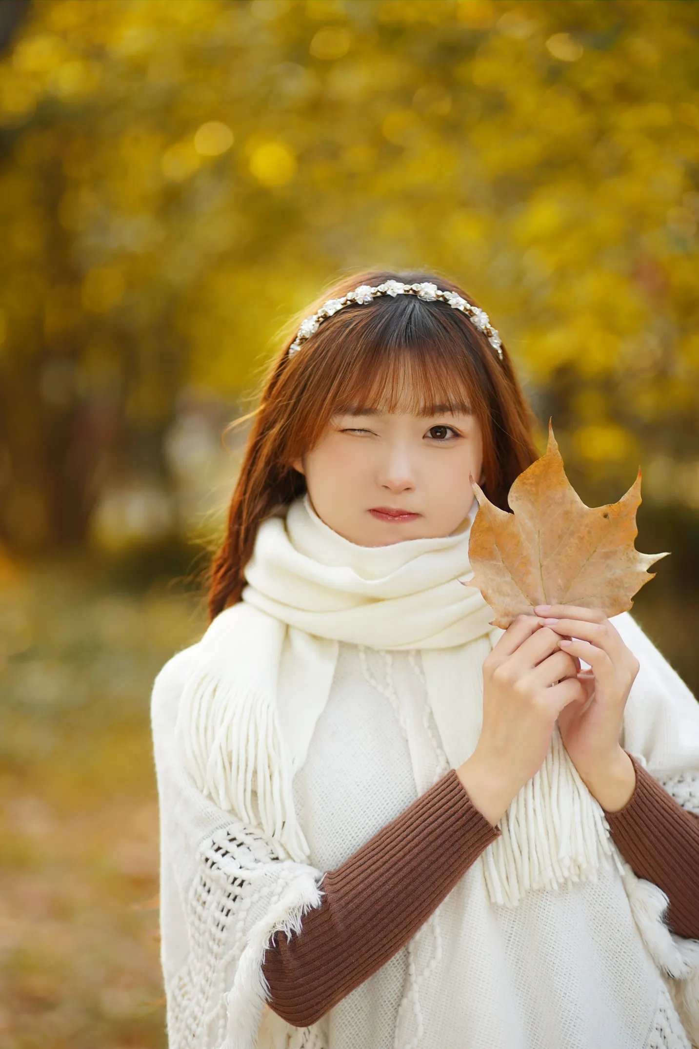 [艺图语] 2022.12.04 Vol.2600 – 做秋天的心动女孩 -炸鸡冰可乐-#[27P]-1