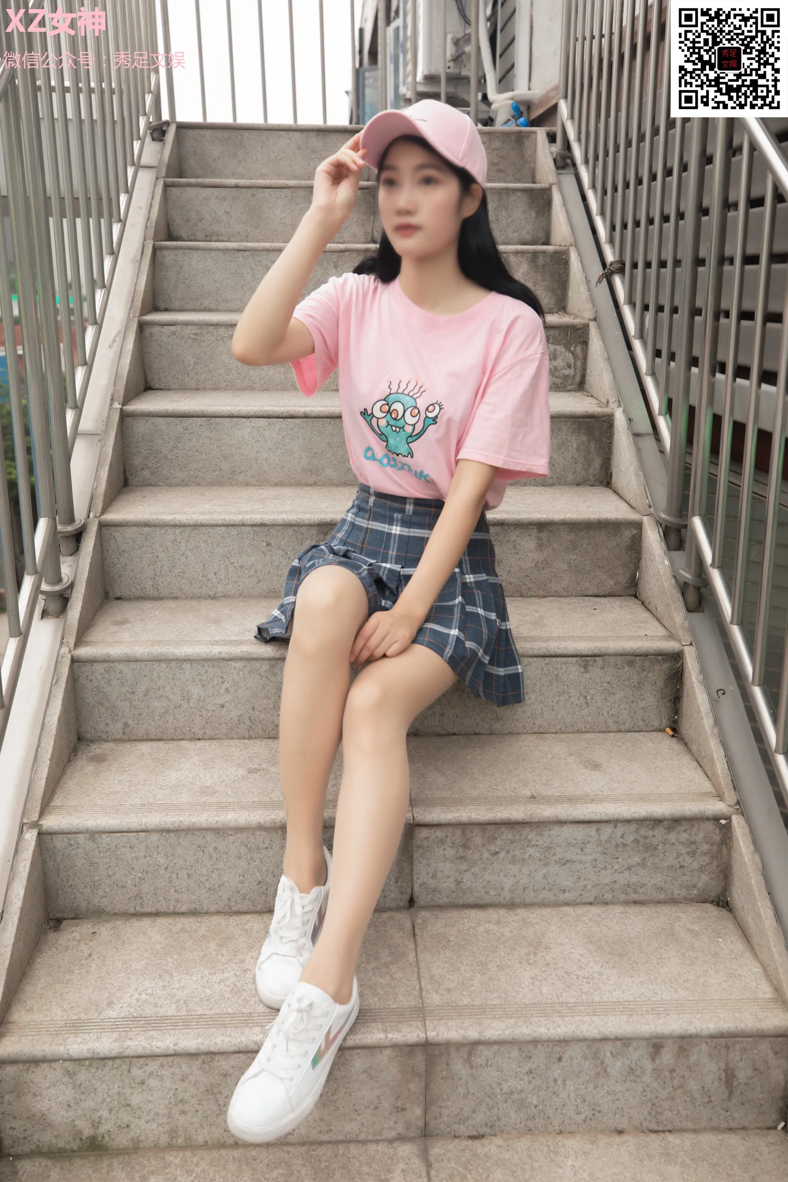 [爱美足] NO.006 青春无敌的百褶裙少女 街拍#[60P]-1