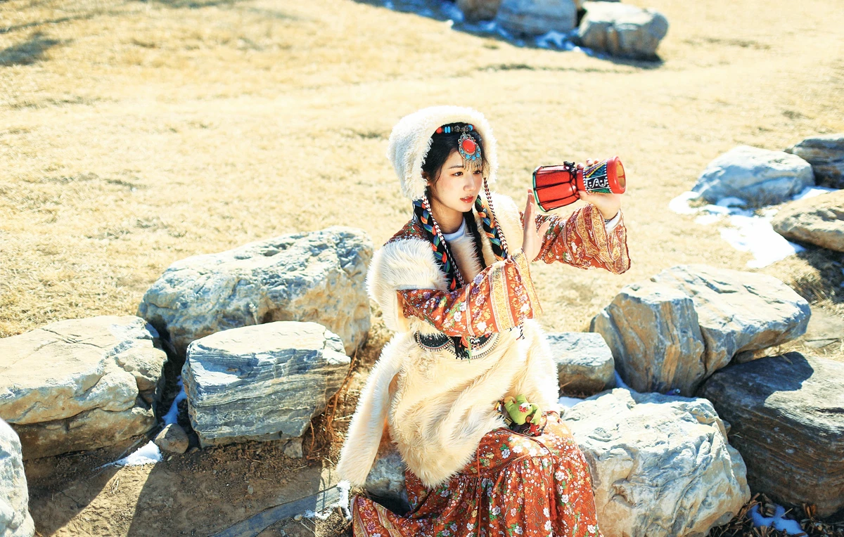 [艺图语] 2023.01.01 Vol.2808 – 格桑花 欣欣#[22P]-5