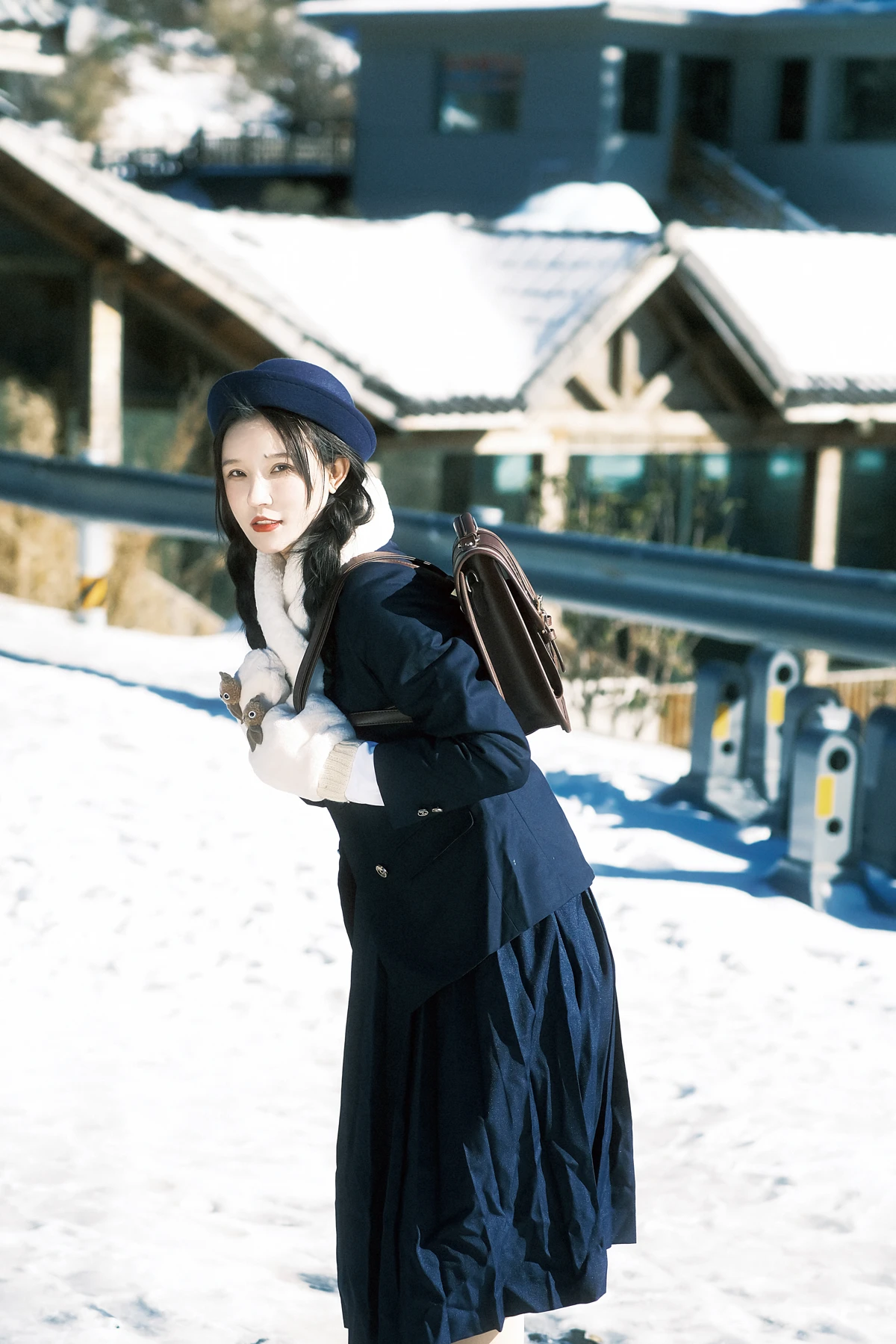 [艺图语] 2022.12.30 Vol.2791 – 初雪在说我爱你 小霜#[26P]-1