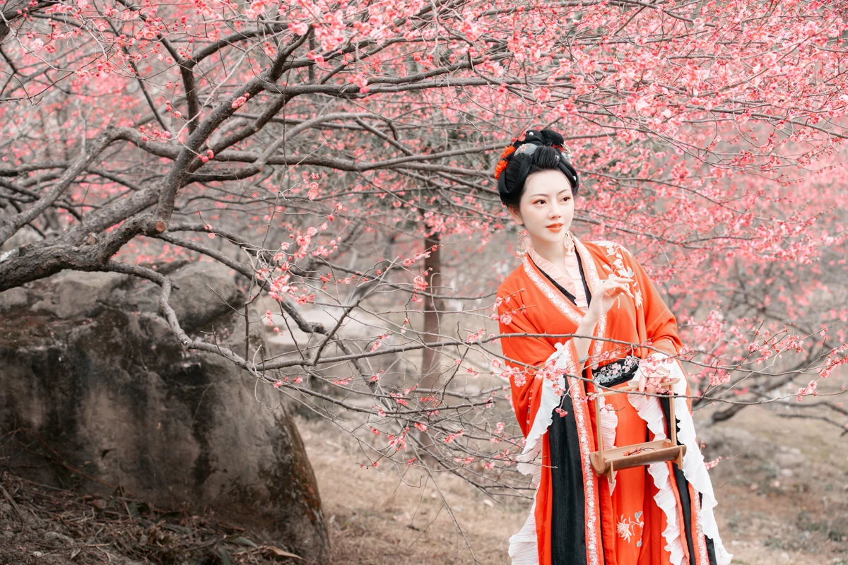 [艺图语] 2023.03.07 Vol.3018 惹春风 颜如玉#[44P]-6