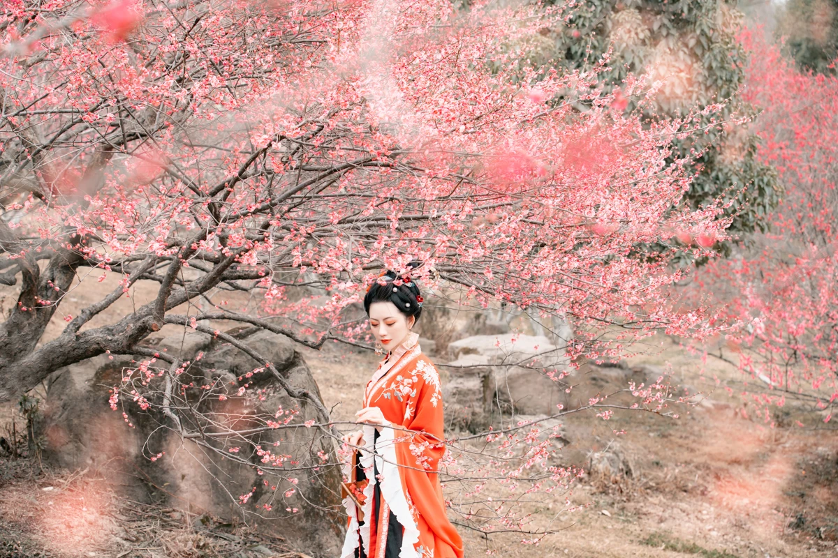 [艺图语] 2023.03.07 Vol.3018 惹春风 颜如玉#[44P]-8