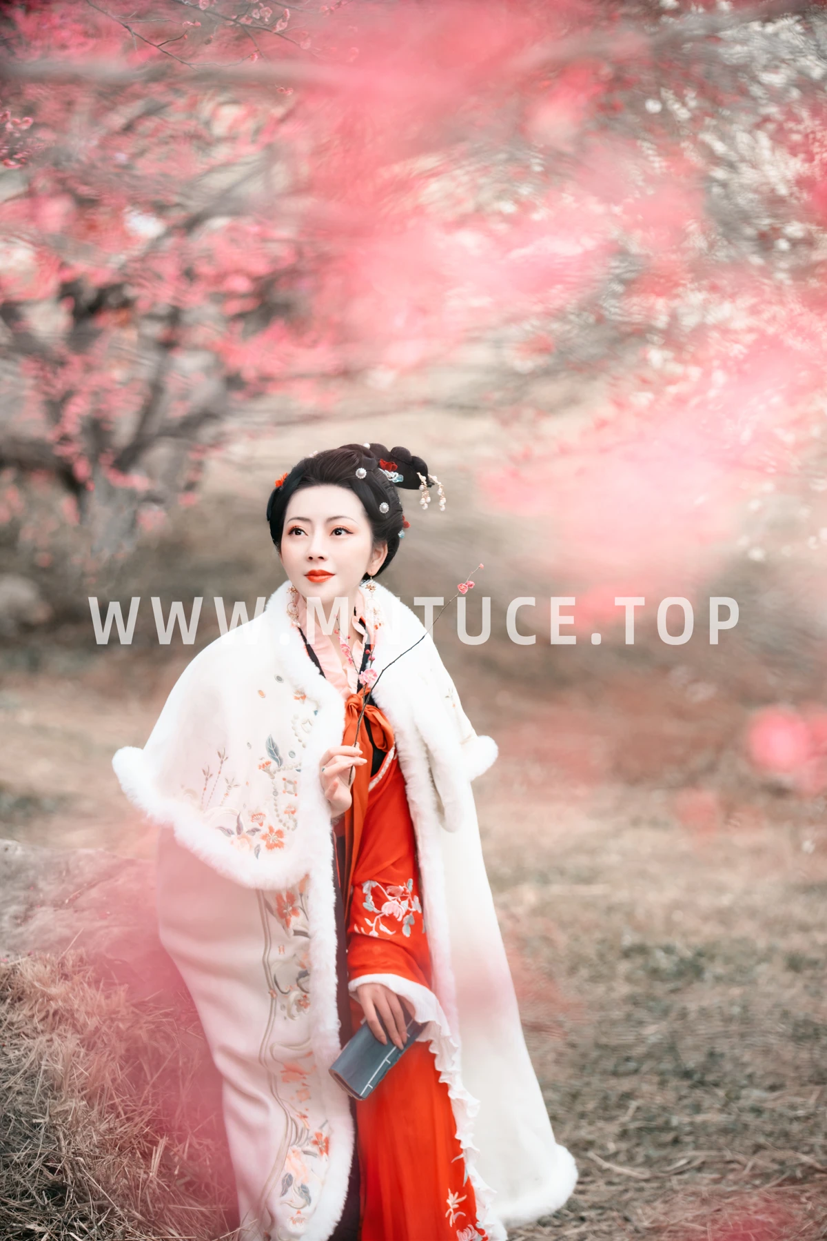 [艺图语] 2023.03.07 Vol.3018 惹春风 颜如玉#[44P]-10