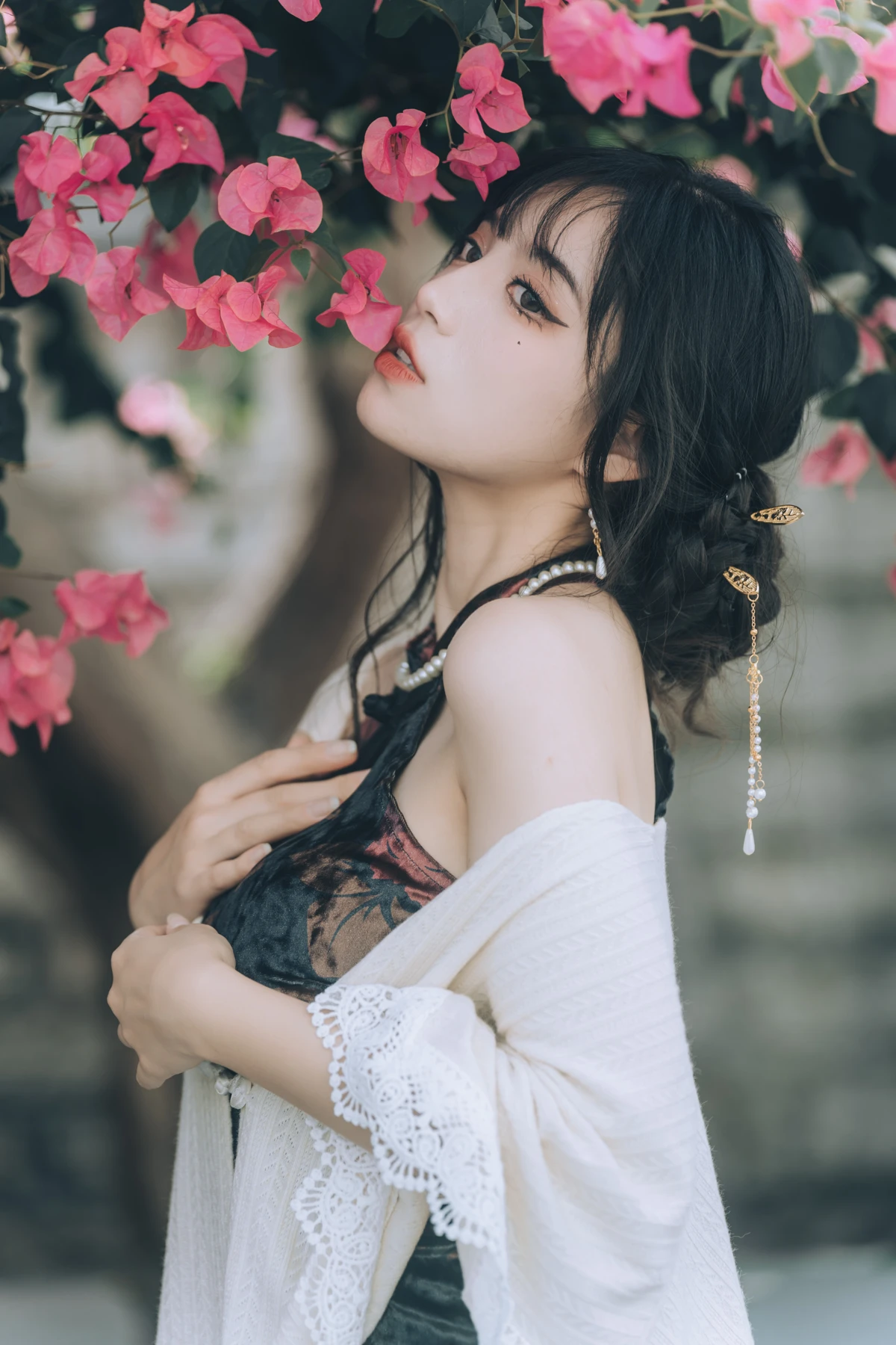 [艺图语] 2023.01.06 Vol.2847 – 国色天香 贰加六#[25P]-1