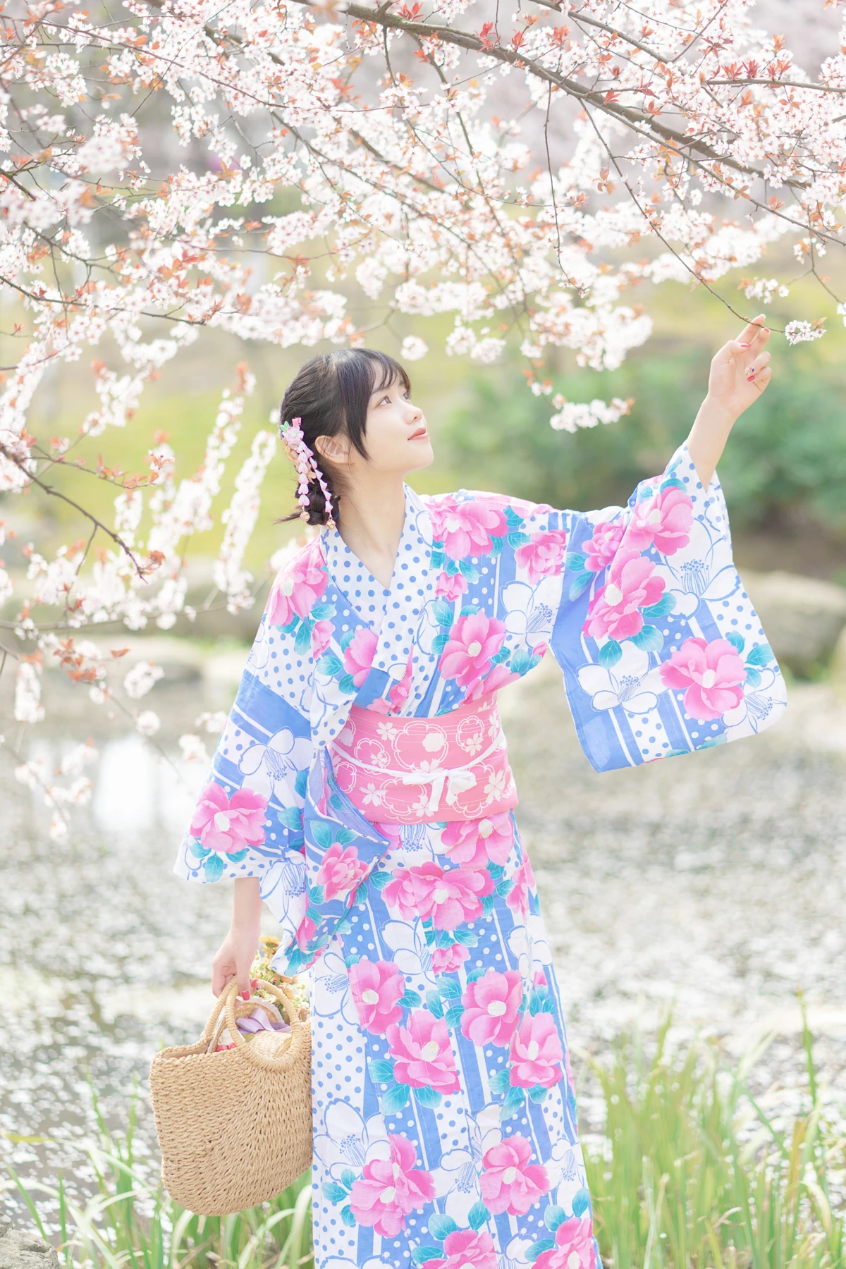 [艺图语] 2023.02.08 Vol.2995 春日花和服 泉泉#[32P]-6