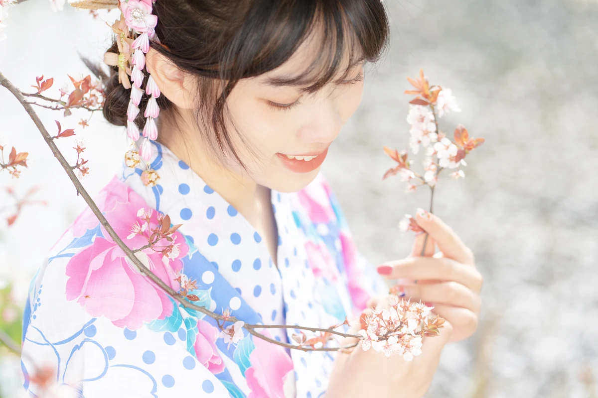 [艺图语] 2023.02.08 Vol.2995 春日花和服 泉泉#[32P]-10