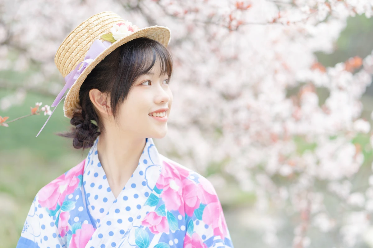 [艺图语] 2023.02.08 Vol.2995 春日花和服 泉泉#[32P]-9