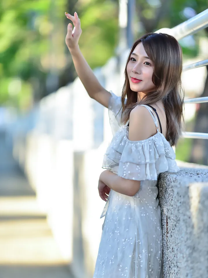 [爱美足] NO.200 vivi曹媛媛 吊带高衩长裙高跟美腿 街拍#[105P]-9